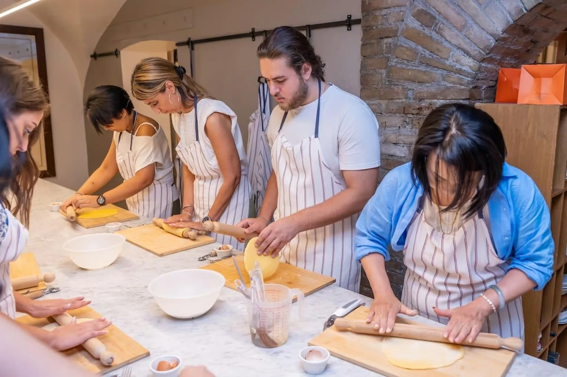 Fettuccine, Ravioli & Tiramisu Cooking Class with Wine — photo 3