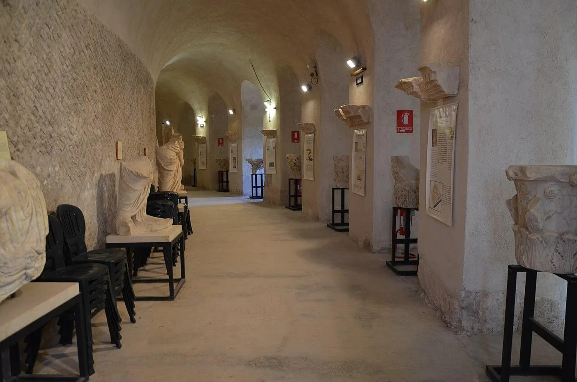 Ancient Minturnae & Alleys of Traetto Walking Tour — photo 2